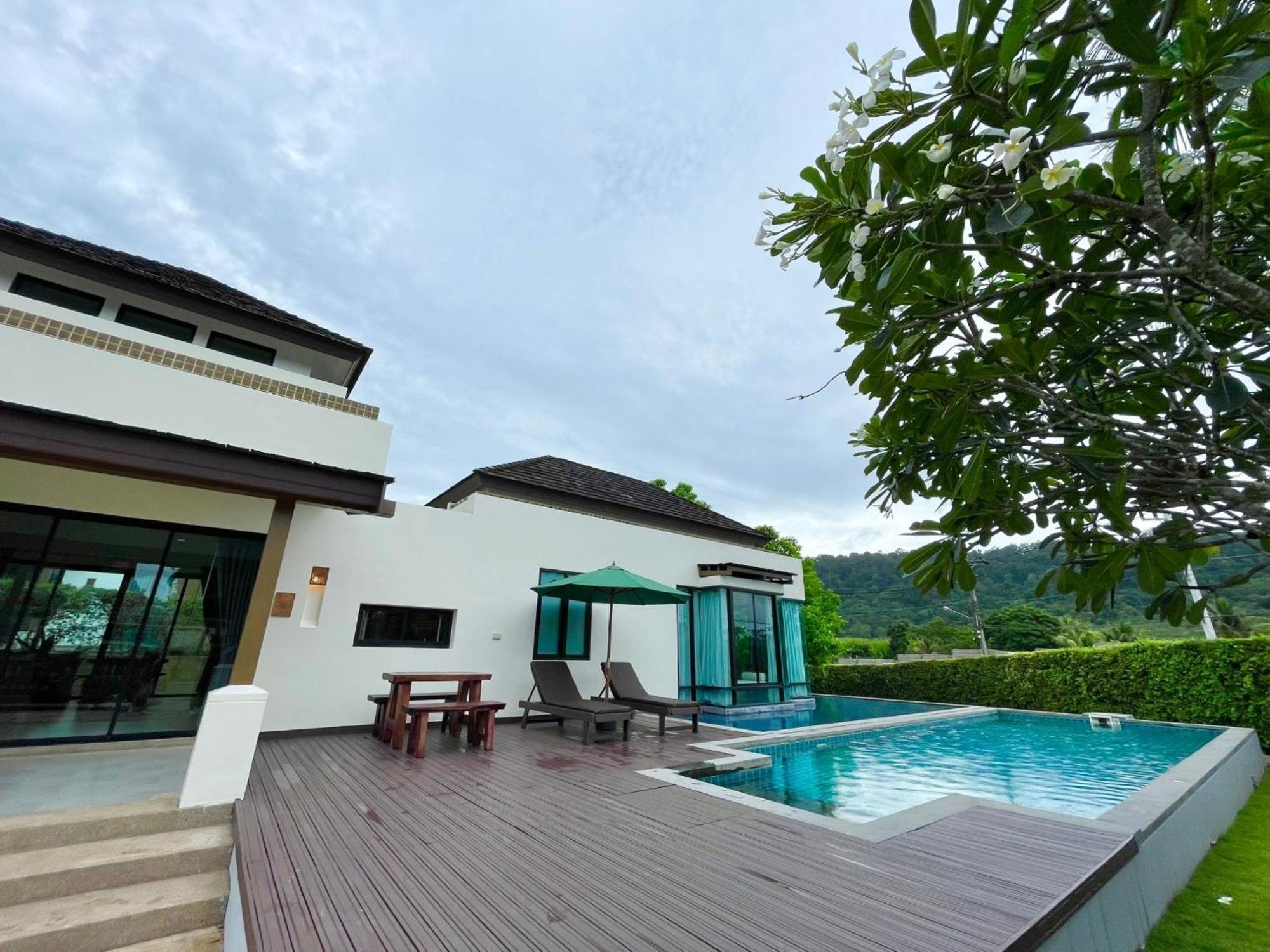 Ozone Villa Phuket Pa Khlok Eksteriør billede