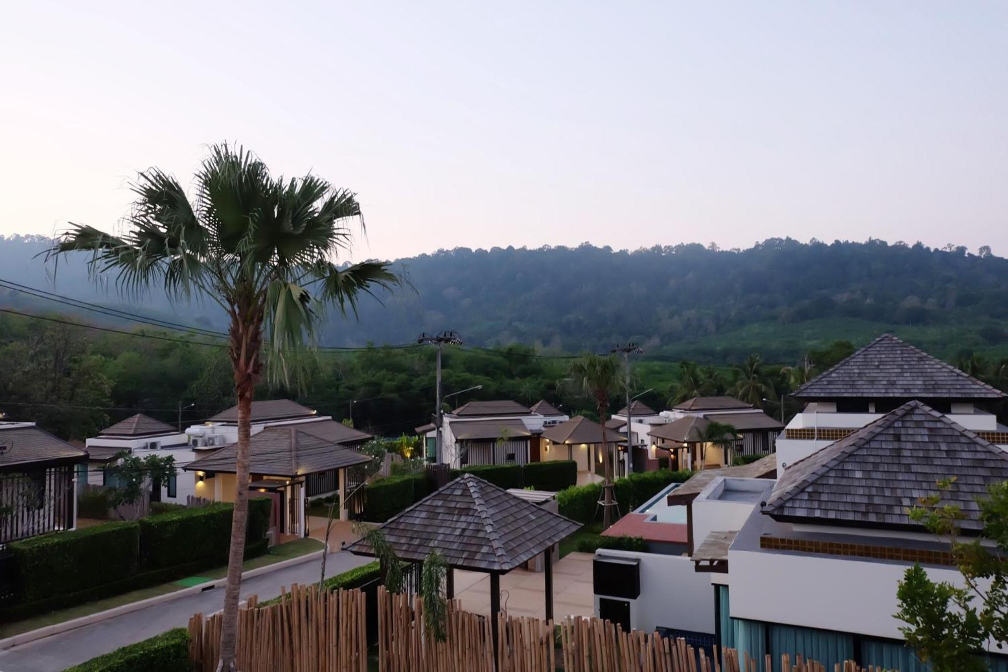 Ozone Villa Phuket Pa Khlok Eksteriør billede